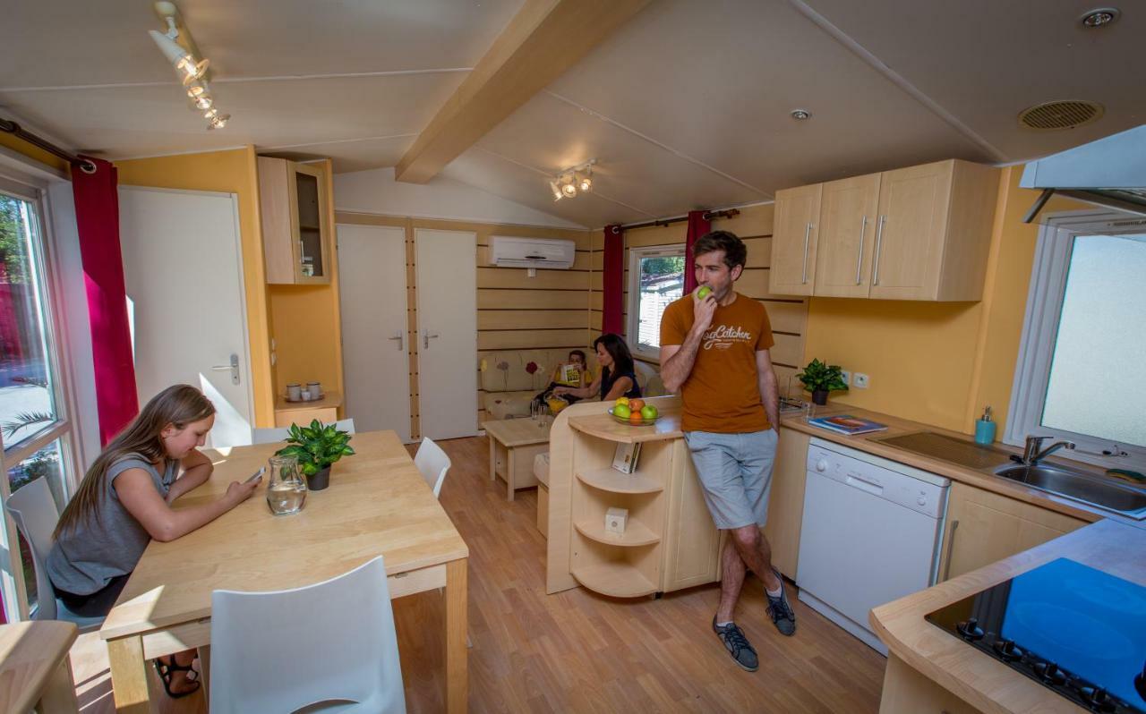 Camping Marina Plage Vitrolles  Kültér fotó